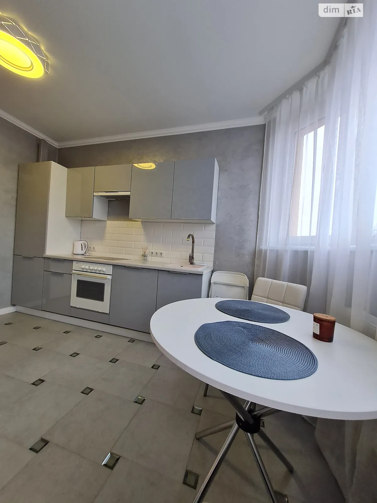 Продается 1-комнатная квартира 37 кв. м в Вишневом - фото 2