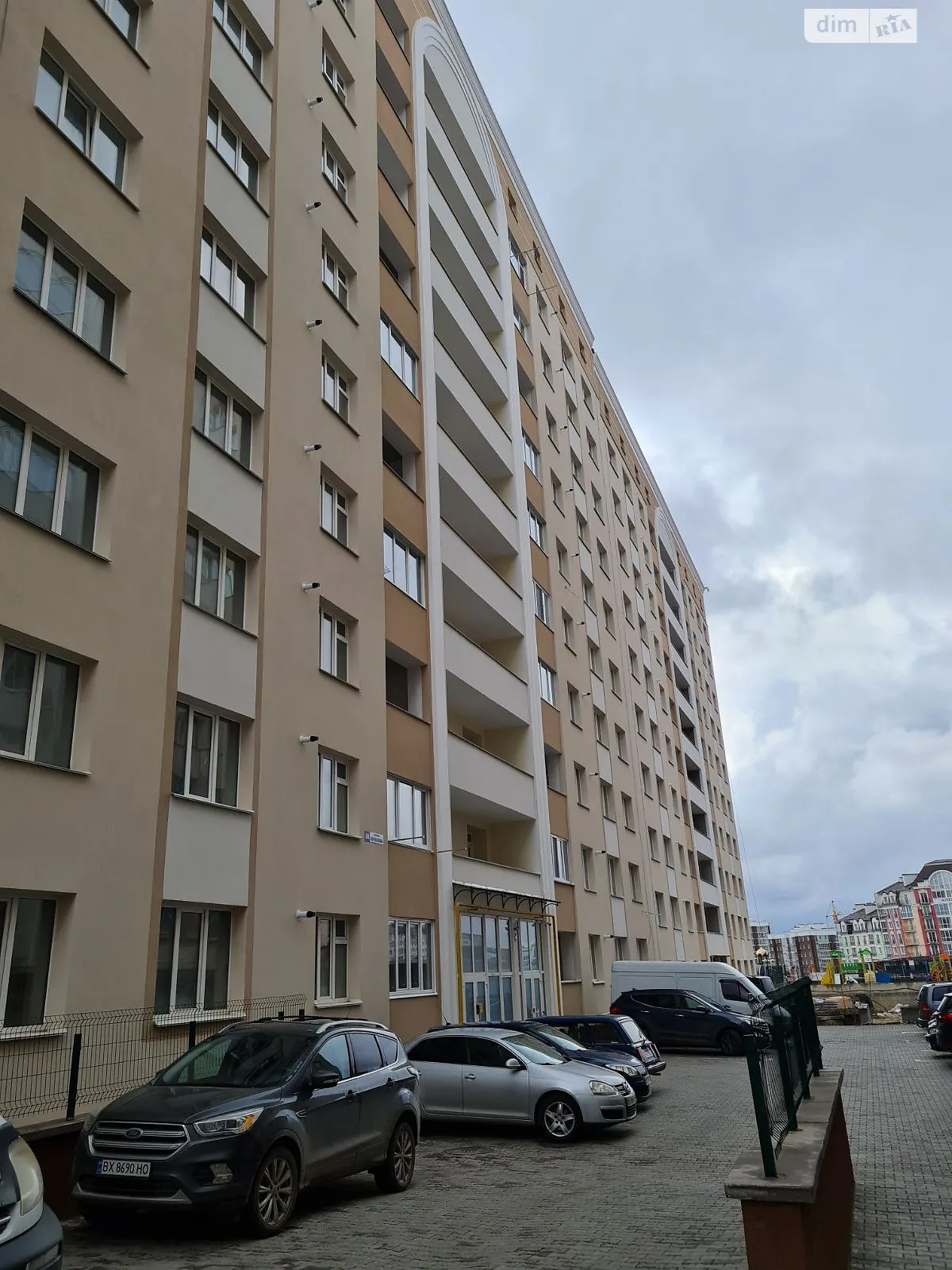 Продается 2-комнатная квартира 67 кв. м в Хмельницком, ул. Кармелюка