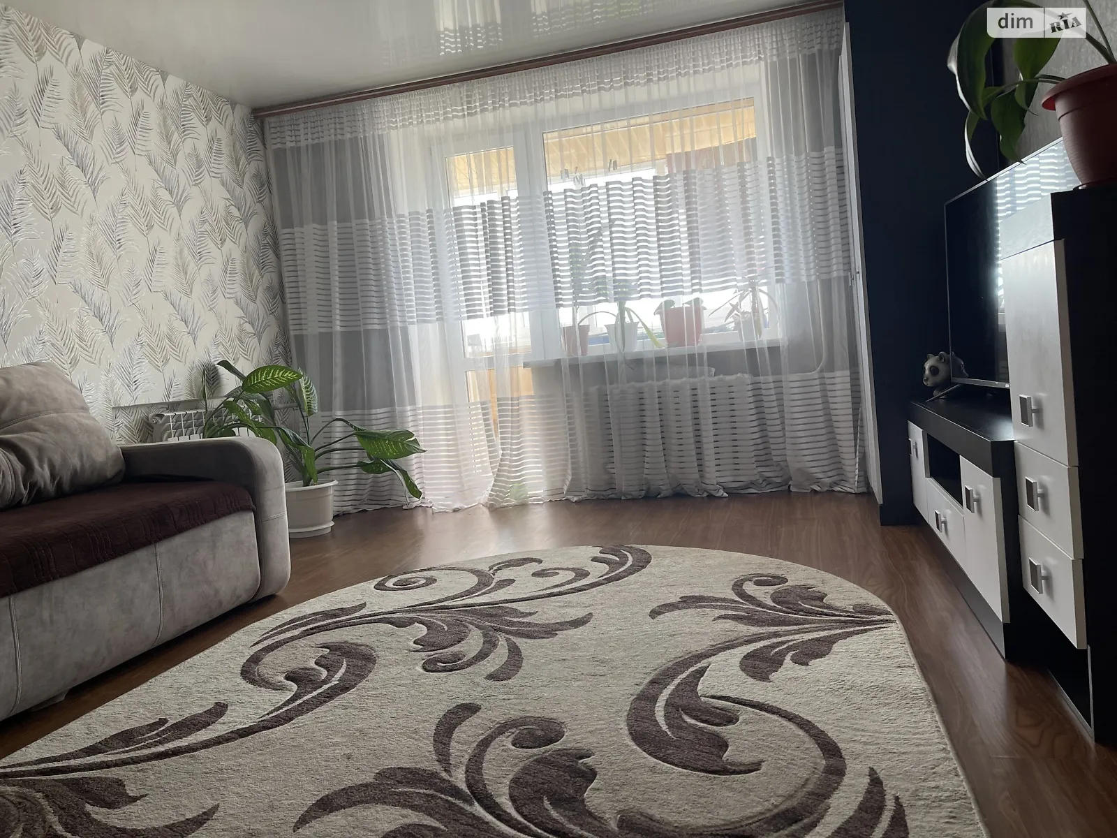 Продается 3-комнатная квартира 63 кв. м в Шостке, цена: 29000 $ - фото 1