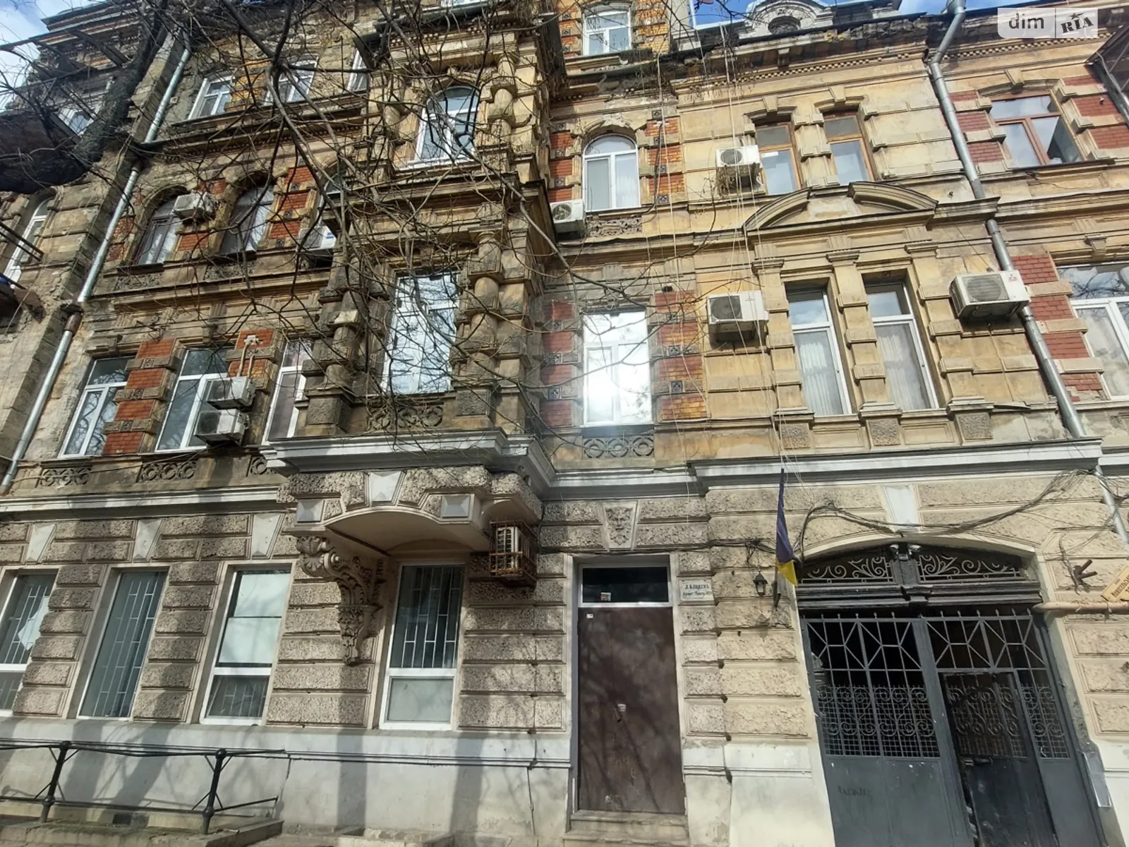 Продается комната 42 кв. м в Одессе, цена: 12000 $ - фото 1