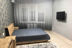 Довгострокова оренда квартири, Київ, р‑н. Дніпровський, ст.м. Лівобережна, Микільсько-Слобідська вулиця, буд. 3А