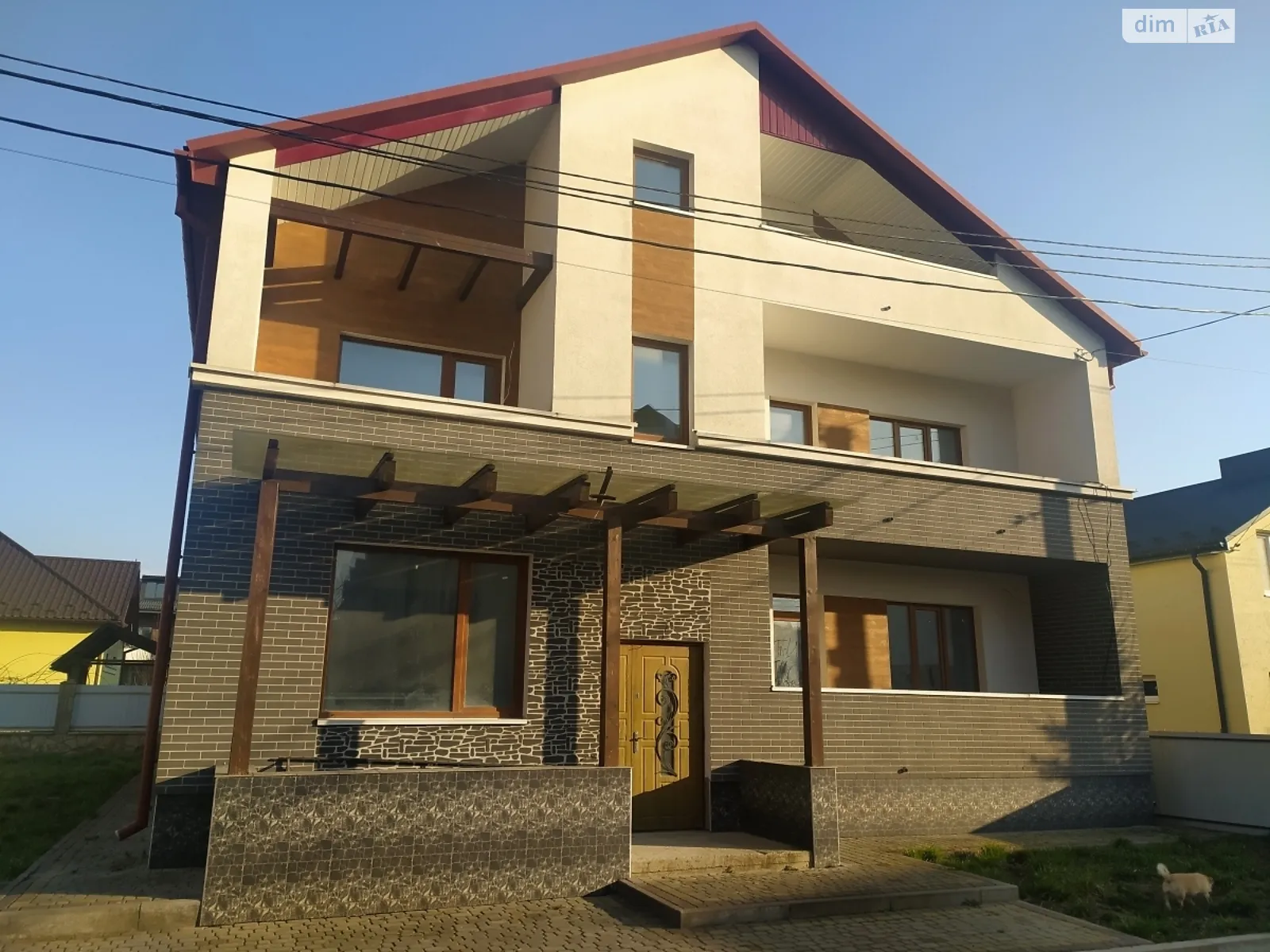 Продається будинок 2 поверховий 234 кв. м з каміном, цена: 130000 $