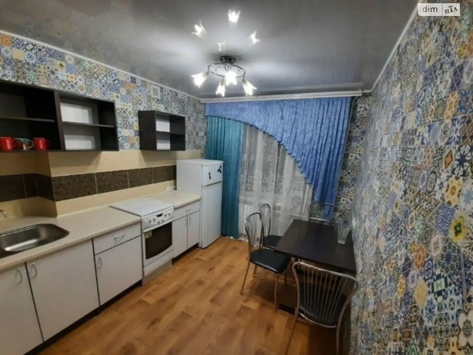 Сдается в аренду 1-комнатная квартира 40 кв. м в Днепре, ул. Терещенковская - фото 1