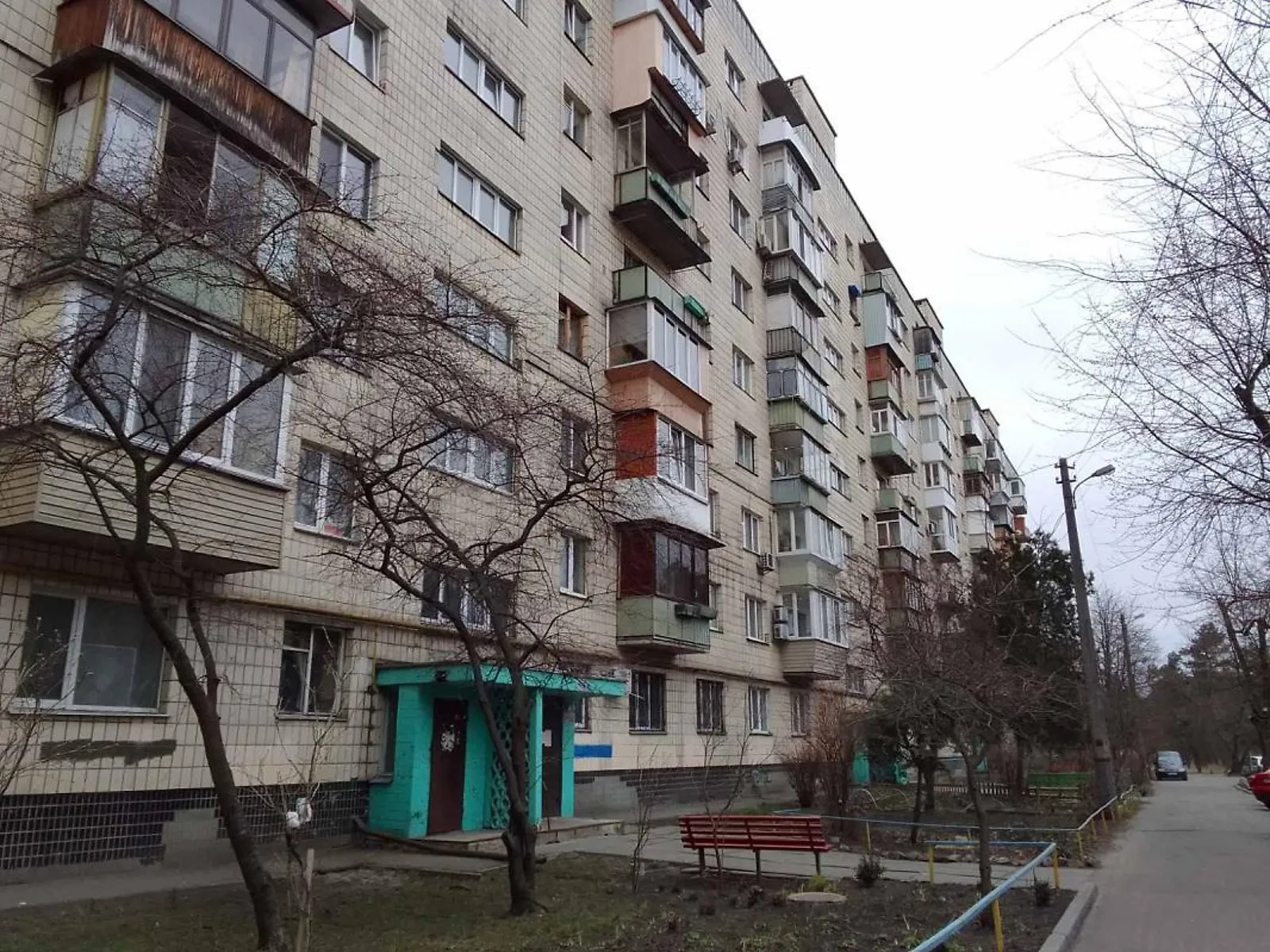 Продается 4-комнатная квартира 95 кв. м в Киеве, просп. Лесной, 3