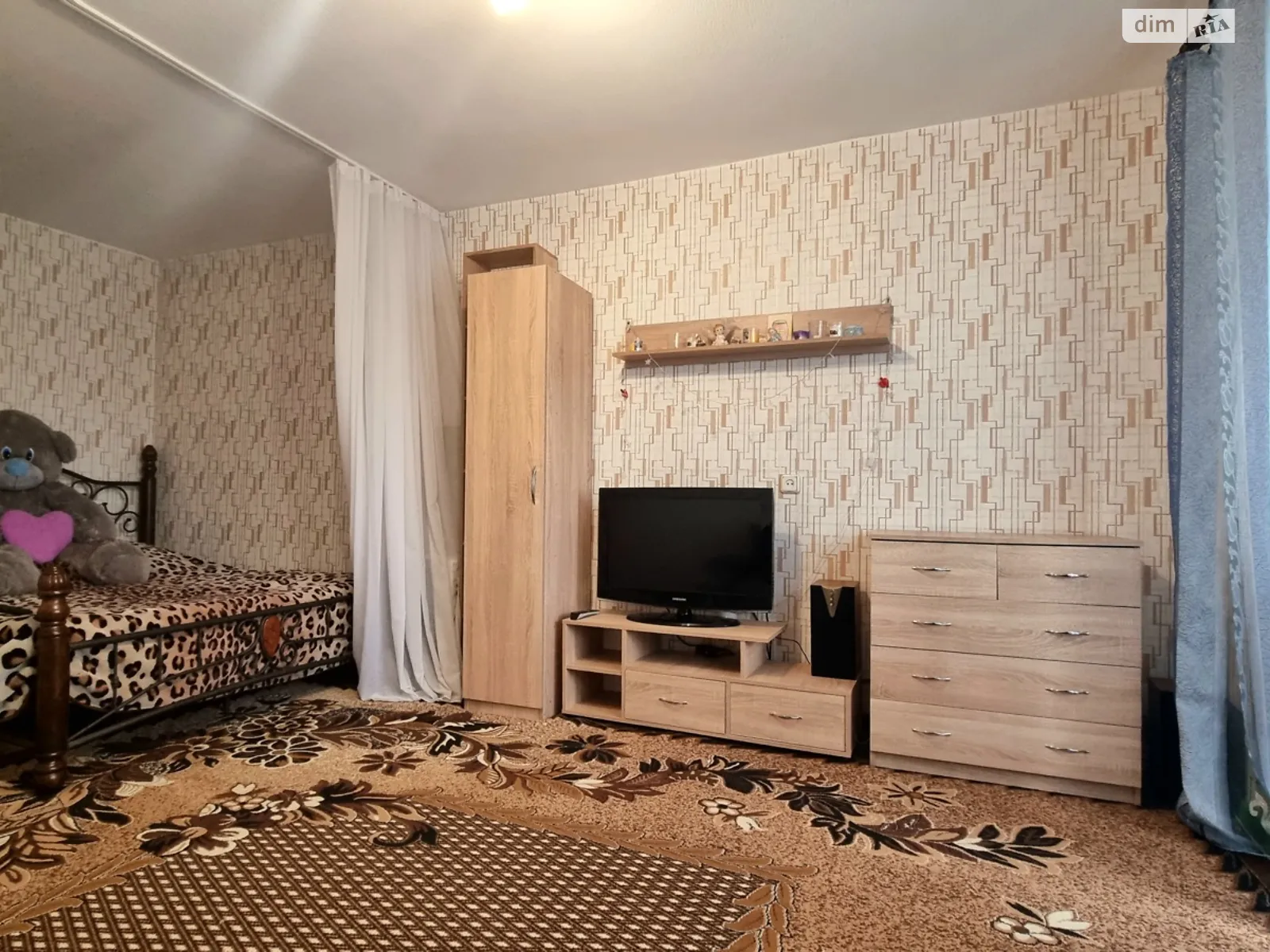 Продается 1-комнатная квартира 34 кв. м в Днепре, цена: 26000 $