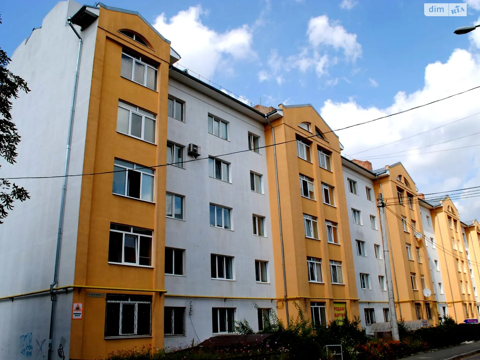 Продается 2-комнатная квартира 60.5 кв. м в Ровно, ул. Иосифа Драганчука, 4 - фото 1