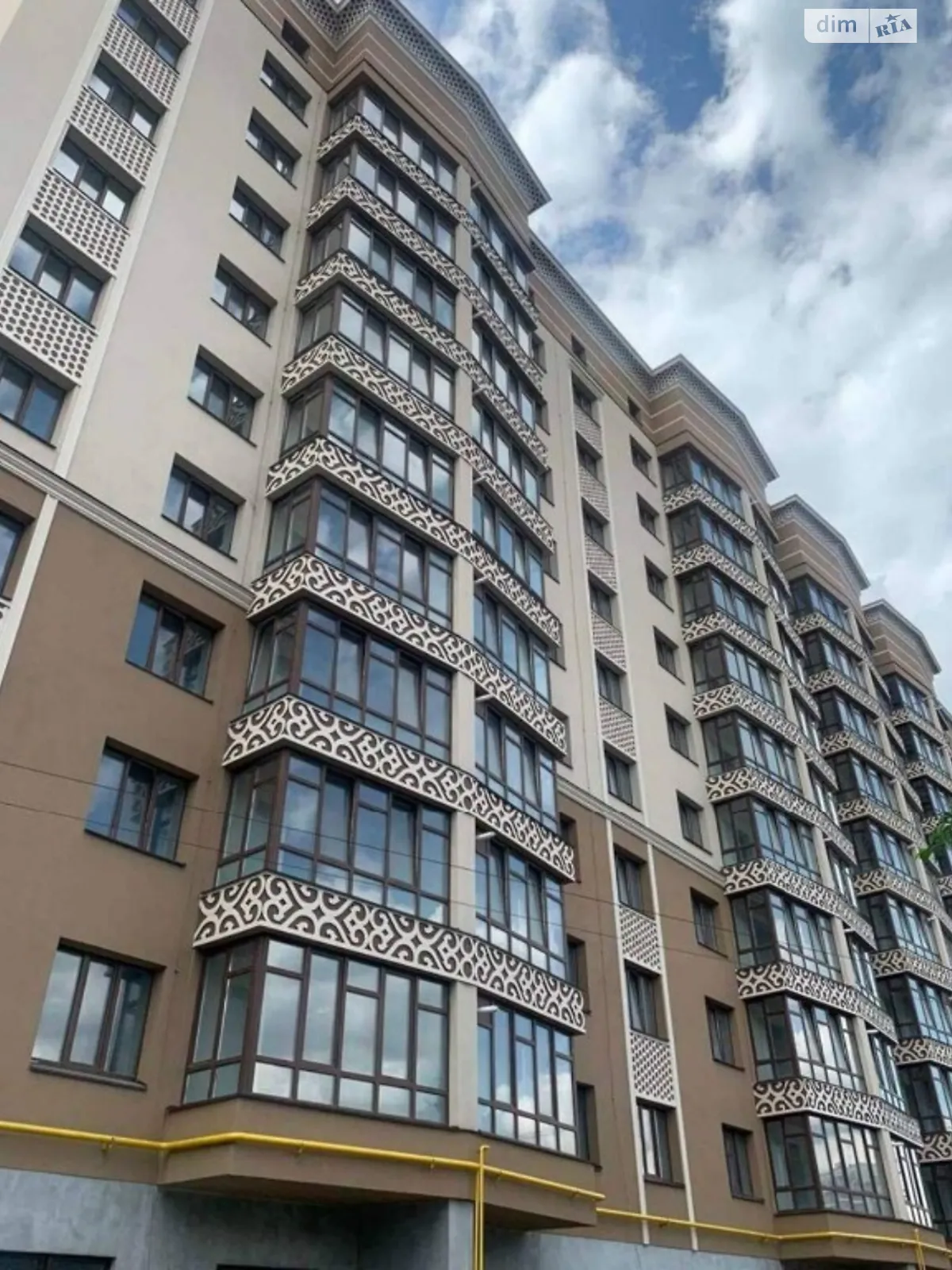 Продается 2-комнатная квартира 81.6 кв. м в Хмельницком, ул. Проскуровского Подполья, 110