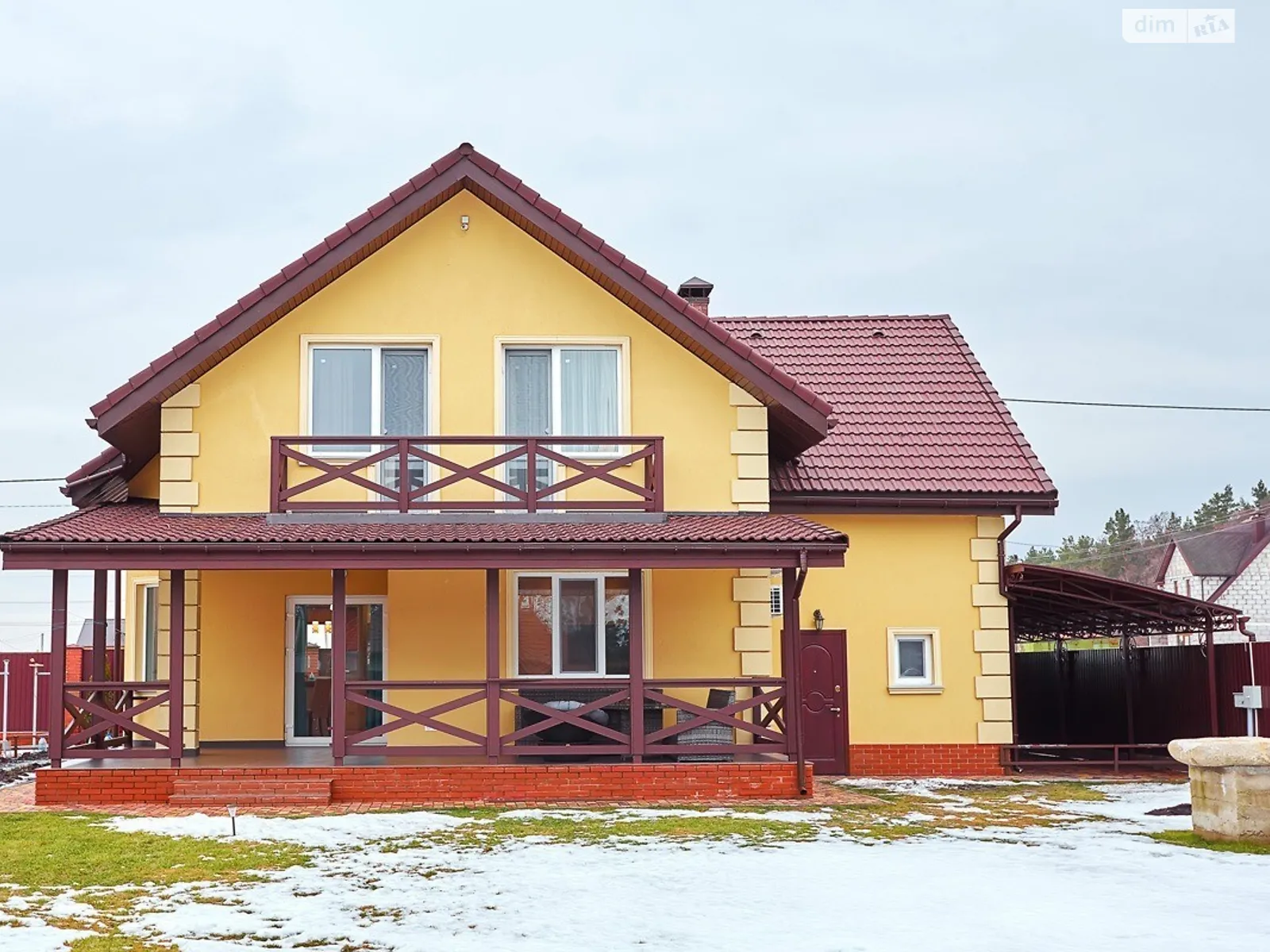 Продається будинок 2 поверховий 180 кв. м з каміном, цена: 182000 $