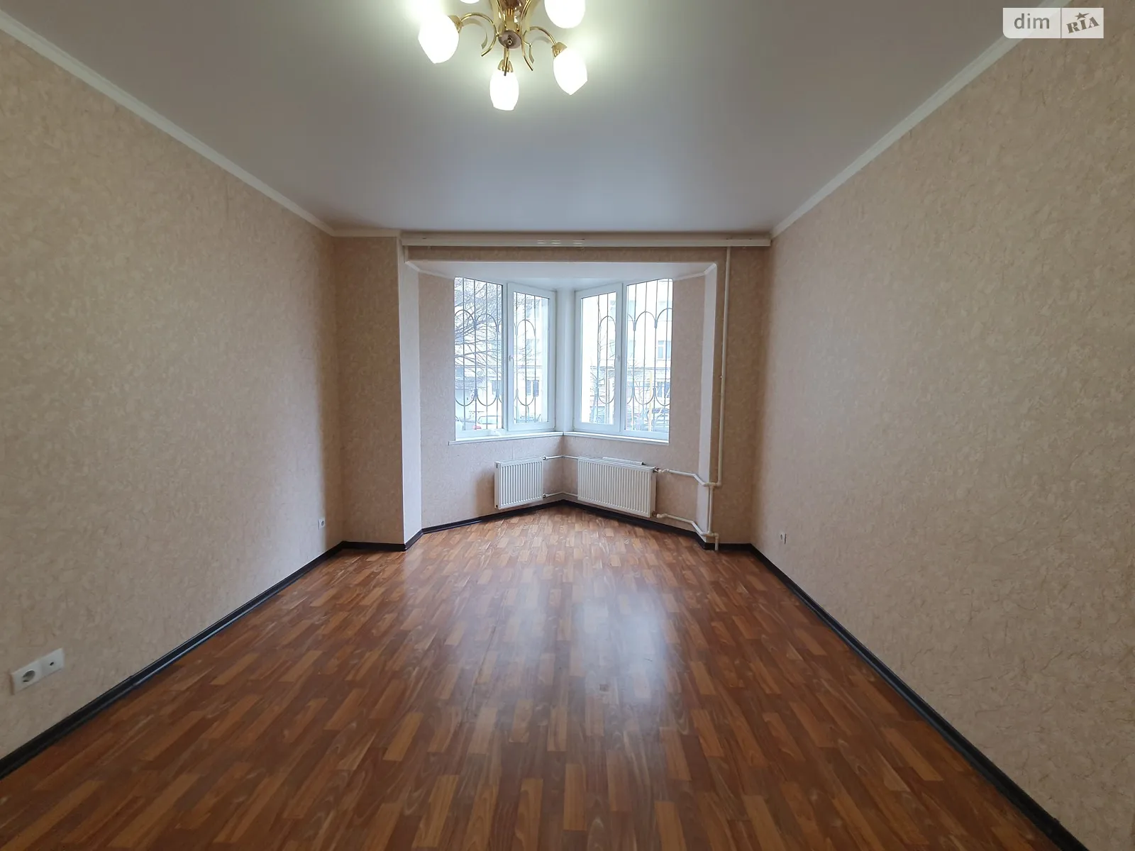 Продается 1-комнатная квартира 52 кв. м в Хмельницком, ул. Вайсера, 4/2 - фото 1