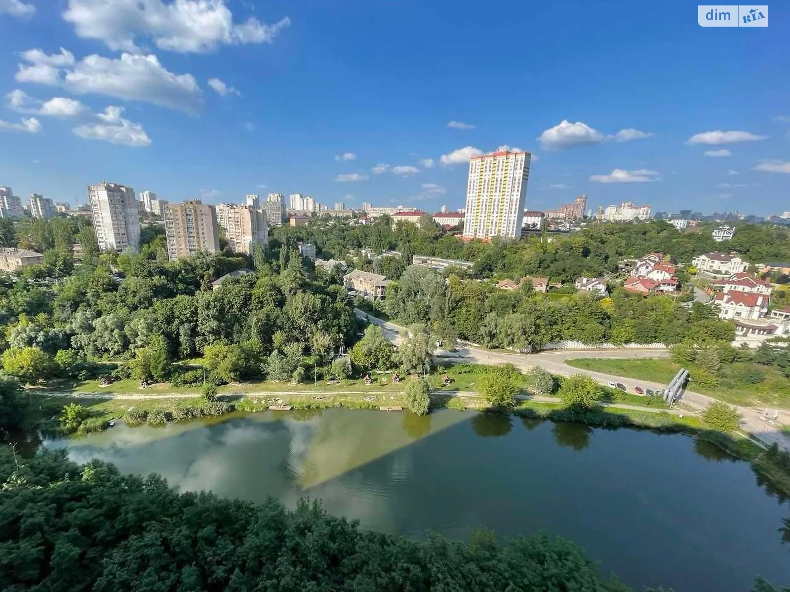 Продается 3-комнатная квартира 81 кв. м в Киеве, ул. Кадетский Гай, 10 - фото 1