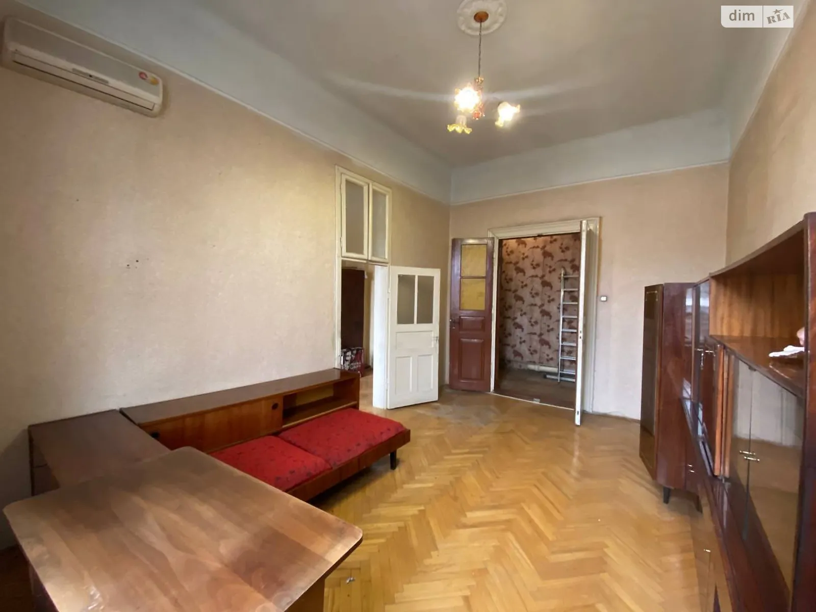 Продается 3-комнатная квартира 81 кв. м в Ивано-Франковске, цена: 49000 $