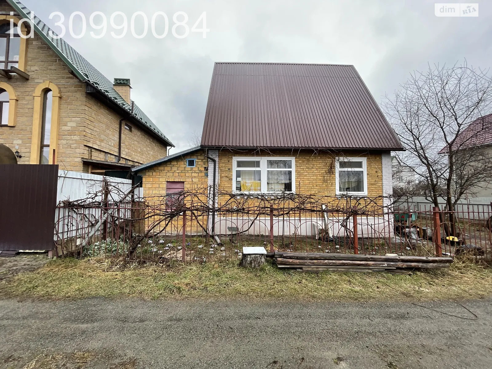 Продается дом на 2 этажа 81 кв. м с мансардой, цена: 29999 $