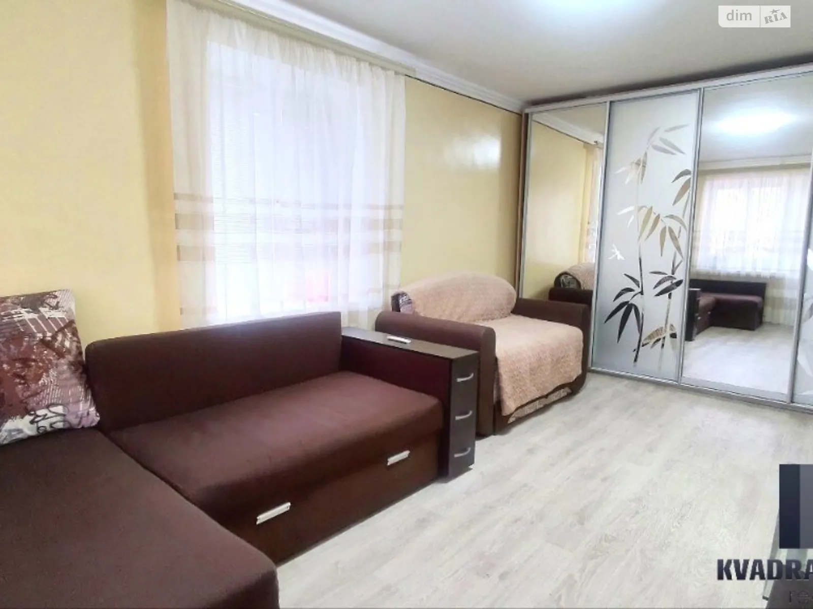 Продается 1-комнатная квартира 33 кв. м в Днепре, цена: 24000 $