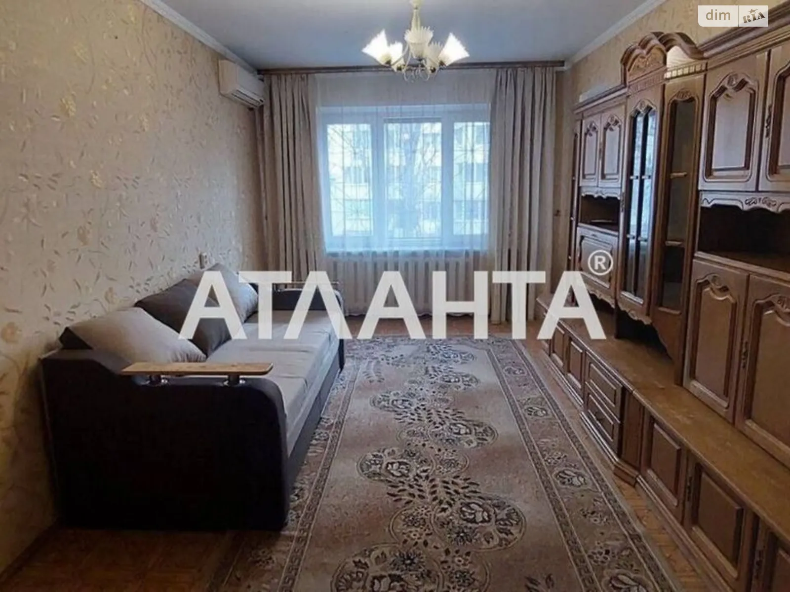 Продается 3-комнатная квартира 64 кв. м в Одессе, ул. Академика Королева - фото 1