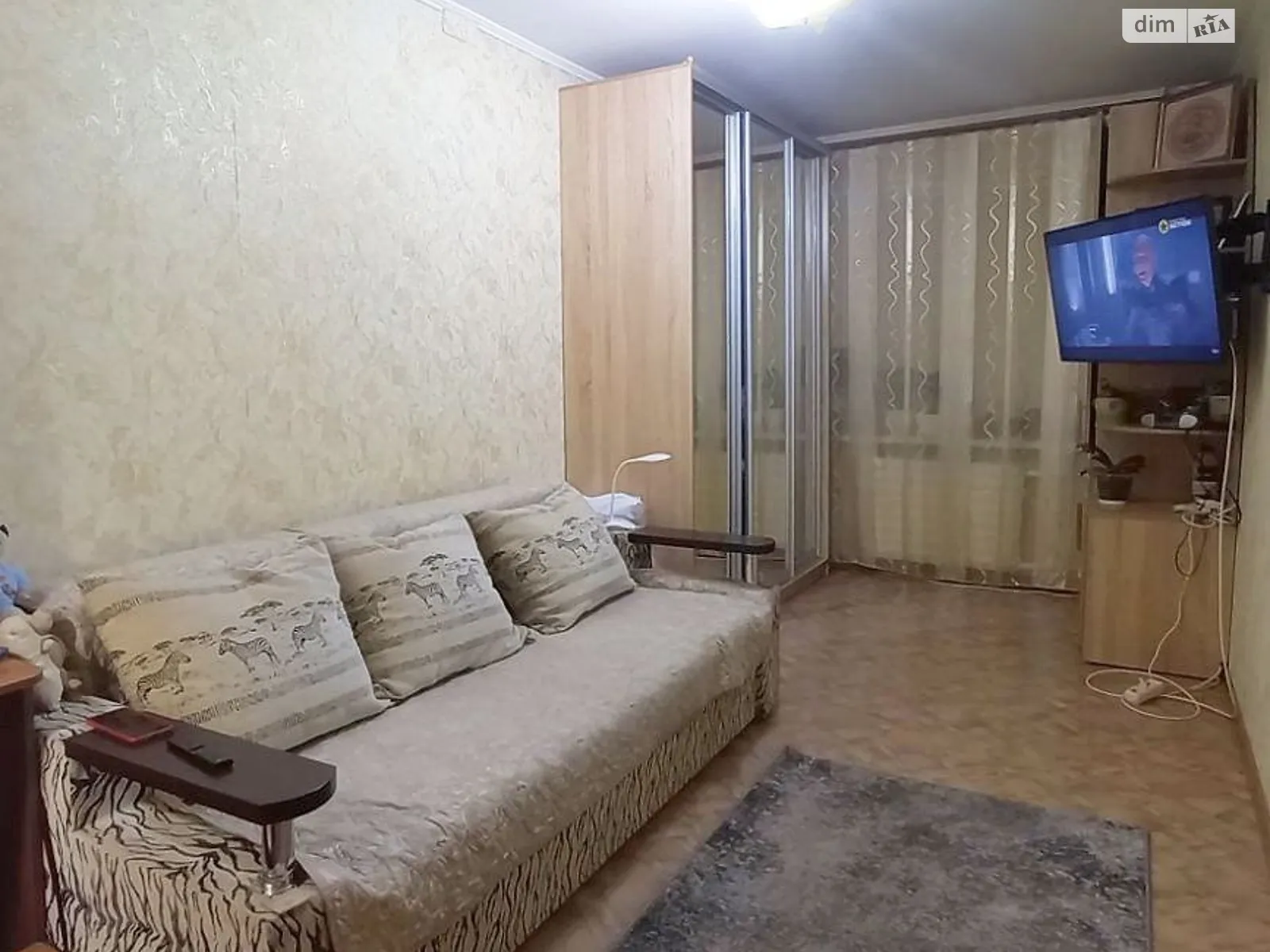 Продается 2-комнатная квартира 44 кв. м в Чернигове