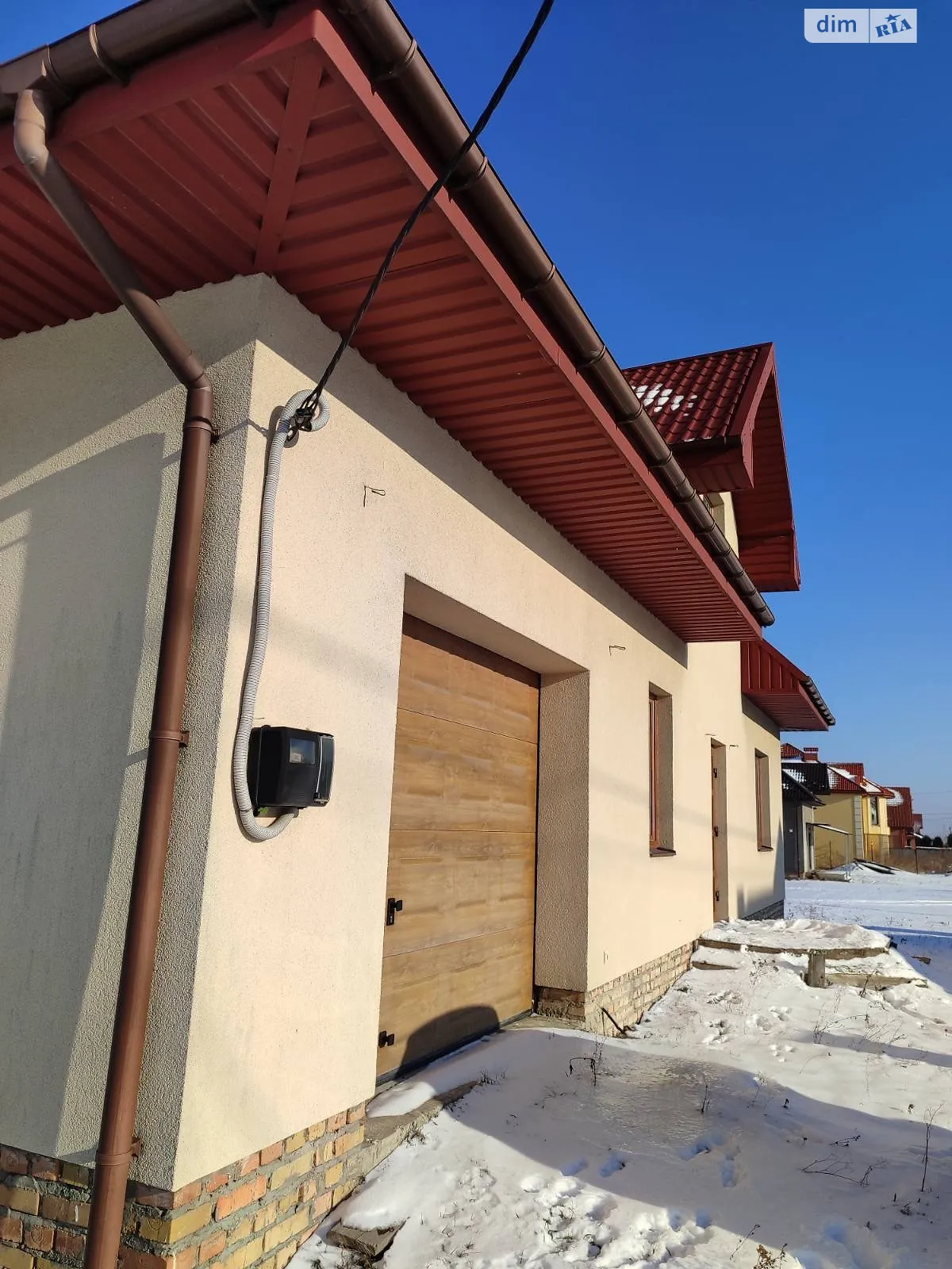 Продається будинок 2 поверховий 260 кв. м з каміном, цена: 135000 $