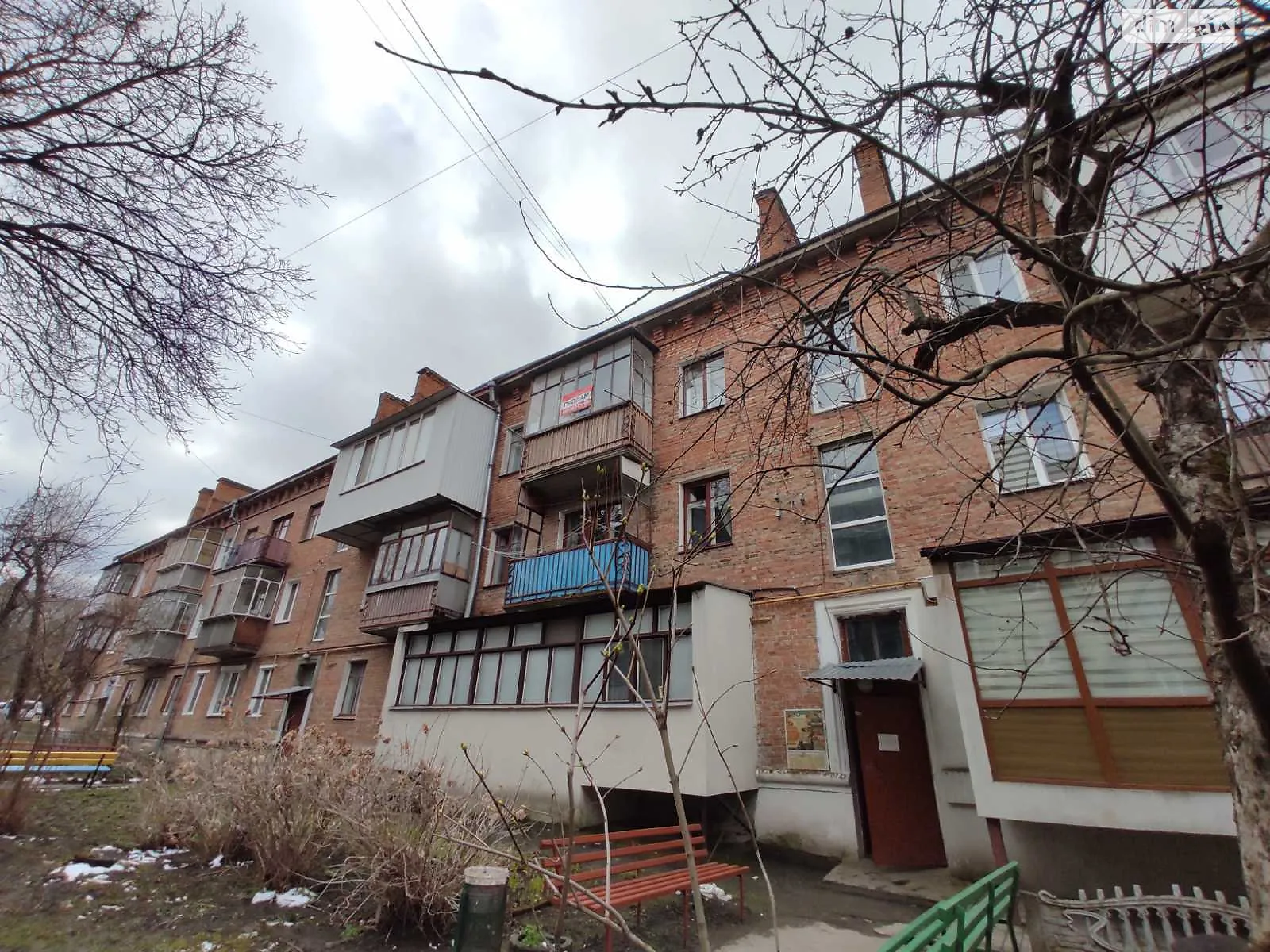 Продается 3-комнатная квартира 53.6 кв. м в Хмельницком, ул. Казацкая - фото 1