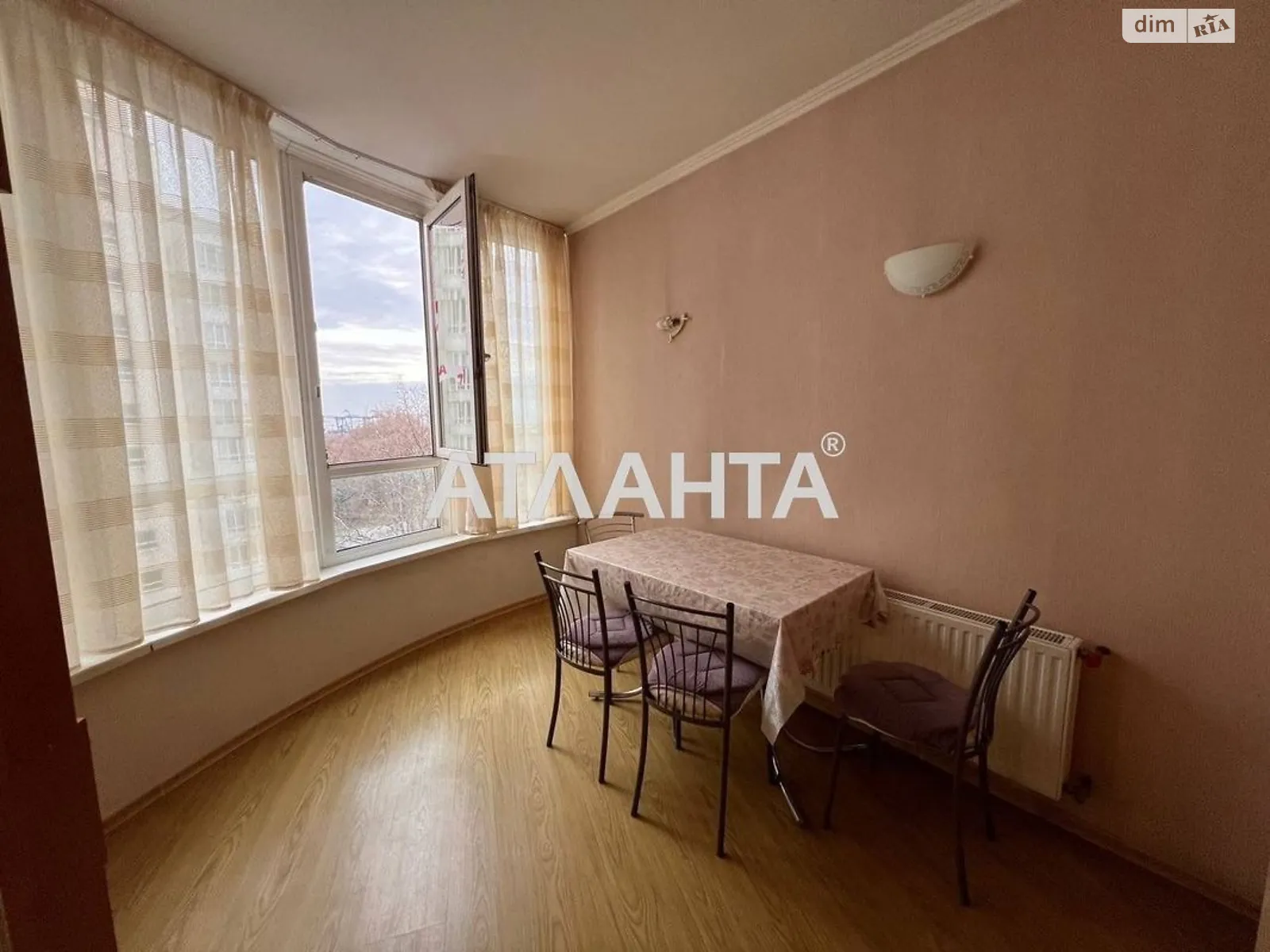 Продается 2-комнатная квартира 76.8 кв. м в Одессе - фото 2