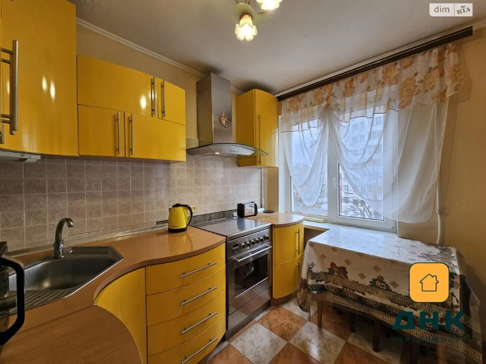 Продается 3-комнатная квартира 68 кв. м в Одессе, цена: 62000 $