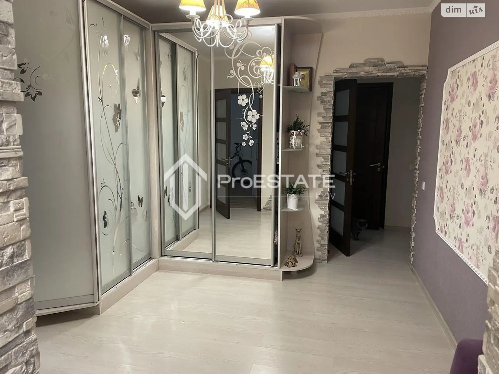 Продается 3-комнатная квартира 73 кв. м в Киеве, цена: 83000 $ - фото 1