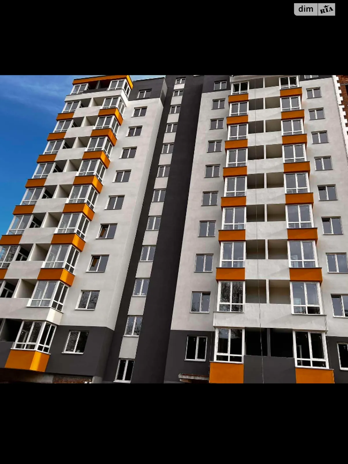 Продается 1-комнатная квартира 42 кв. м в Виннице, ул. Костя Широцкого, 5А - фото 1