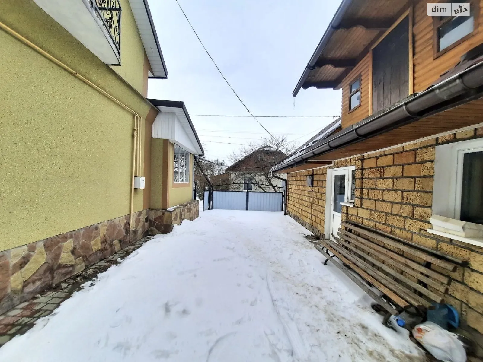 Продається будинок 2 поверховий 200 кв. м з каміном - фото 3