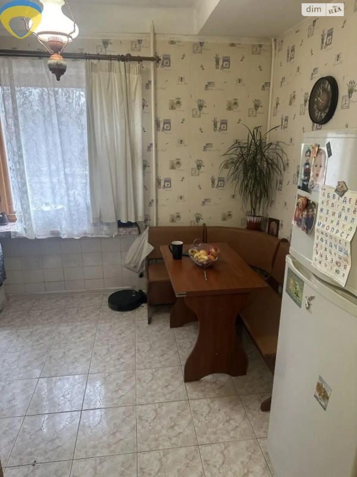 Продается 1-комнатная квартира 41 кв. м в Одессе, ул. Героев Крут - фото 1