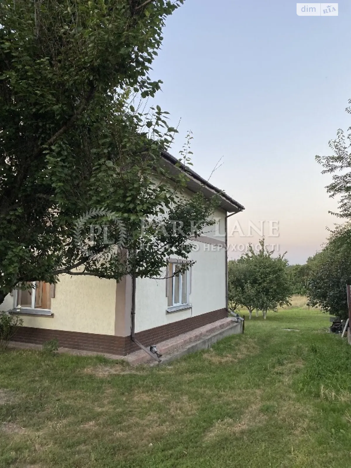 Продається будинок 2 поверховий 125 кв. м з каміном, цена: 75000 $