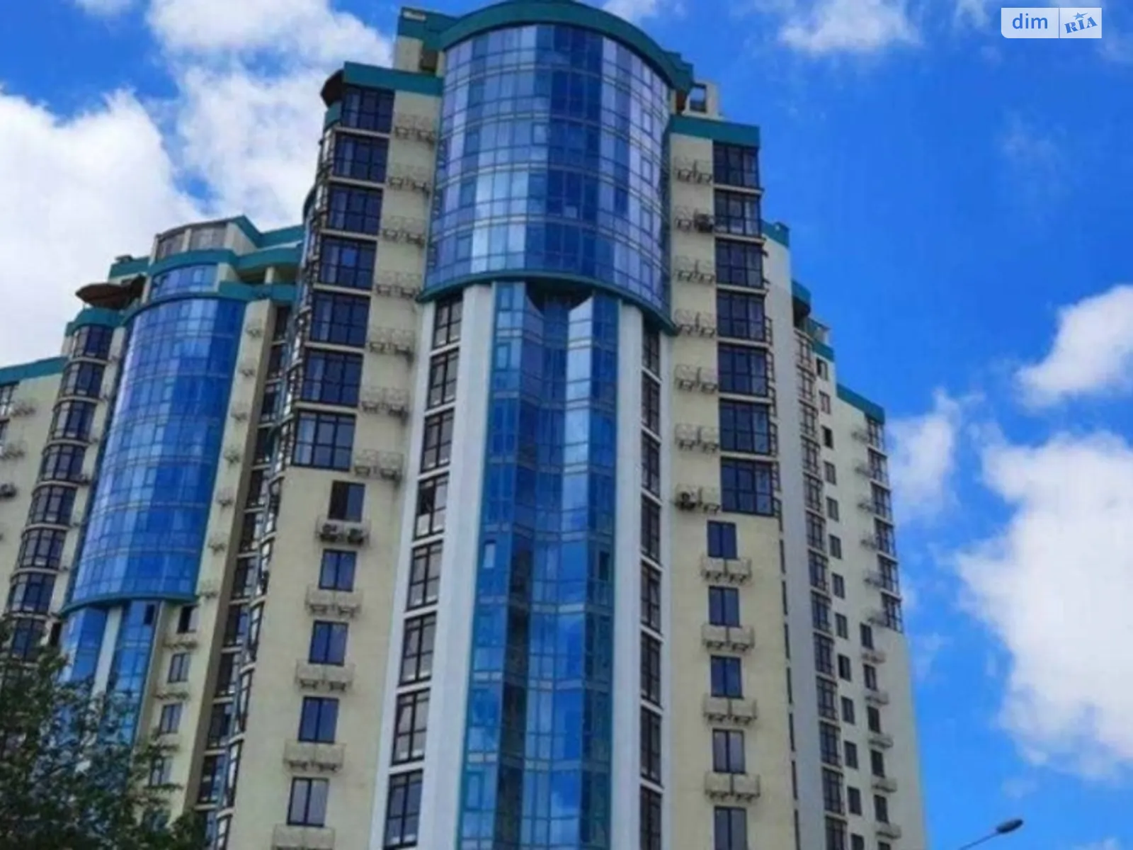 Продается 1-комнатная квартира 60 кв. м в Одессе, Фонтанская дор. - фото 1