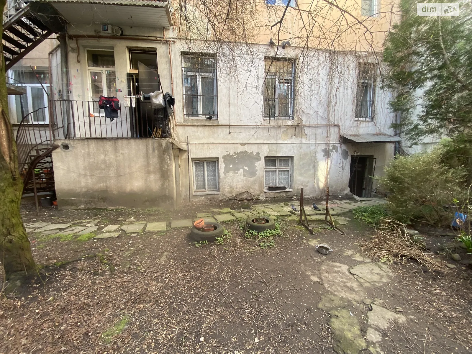 Продается 1-комнатная квартира 34 кв. м в Львове, ул. Михаила Старицкого, 4 - фото 1