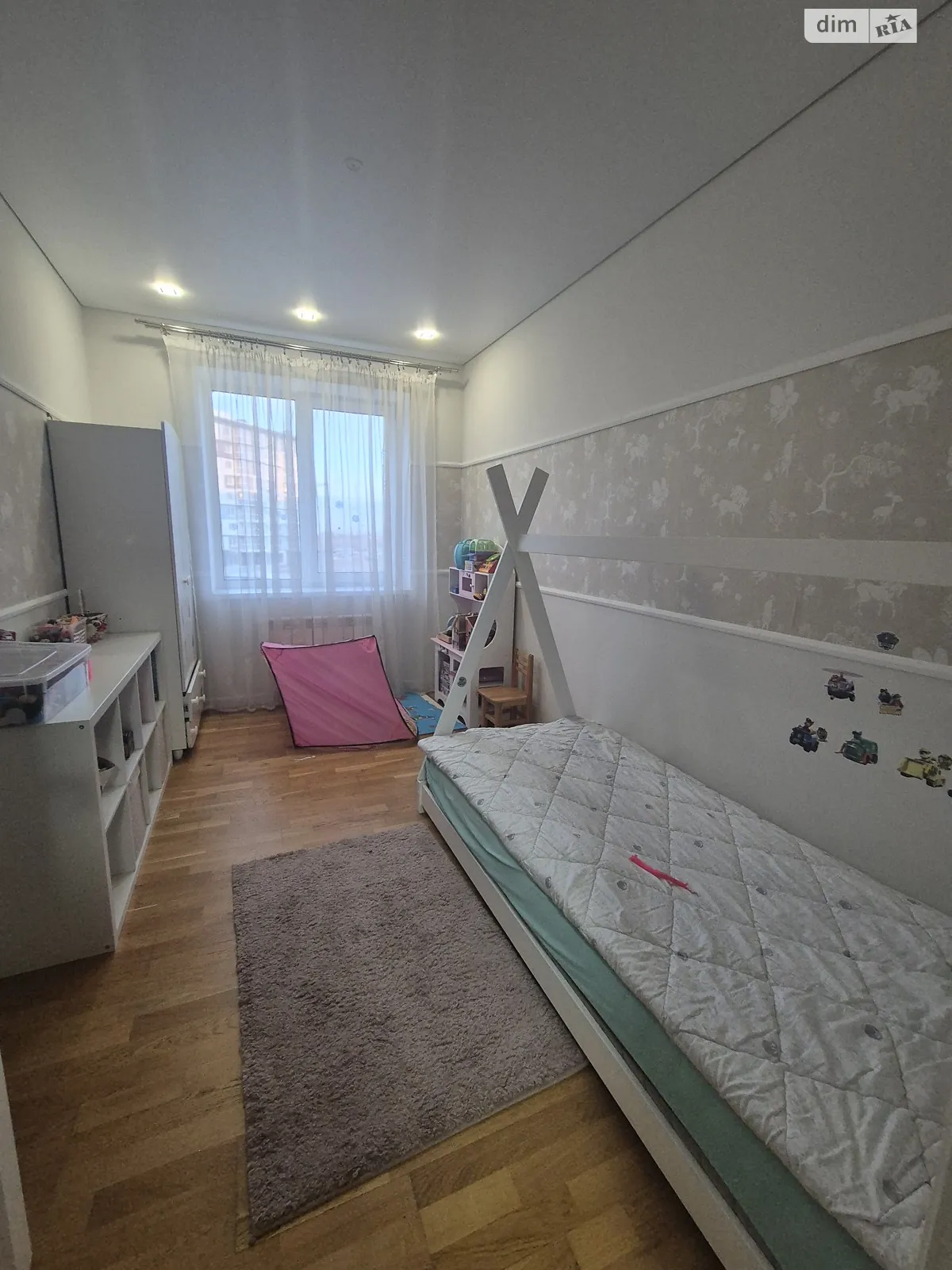 Продается 2-комнатная квартира 55 кв. м в Буче, ул. Бориса Гмыри - фото 1