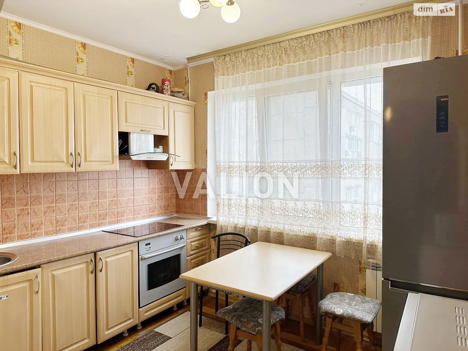 Продается 3-комнатная квартира 72 кв. м в Киеве, цена: 82000 $