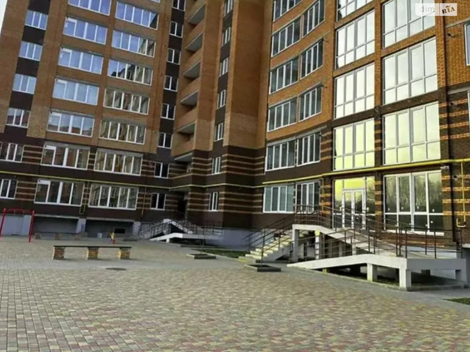 Продается 1-комнатная квартира 57.9 кв. м в Хмельницком, ул. Заречанская