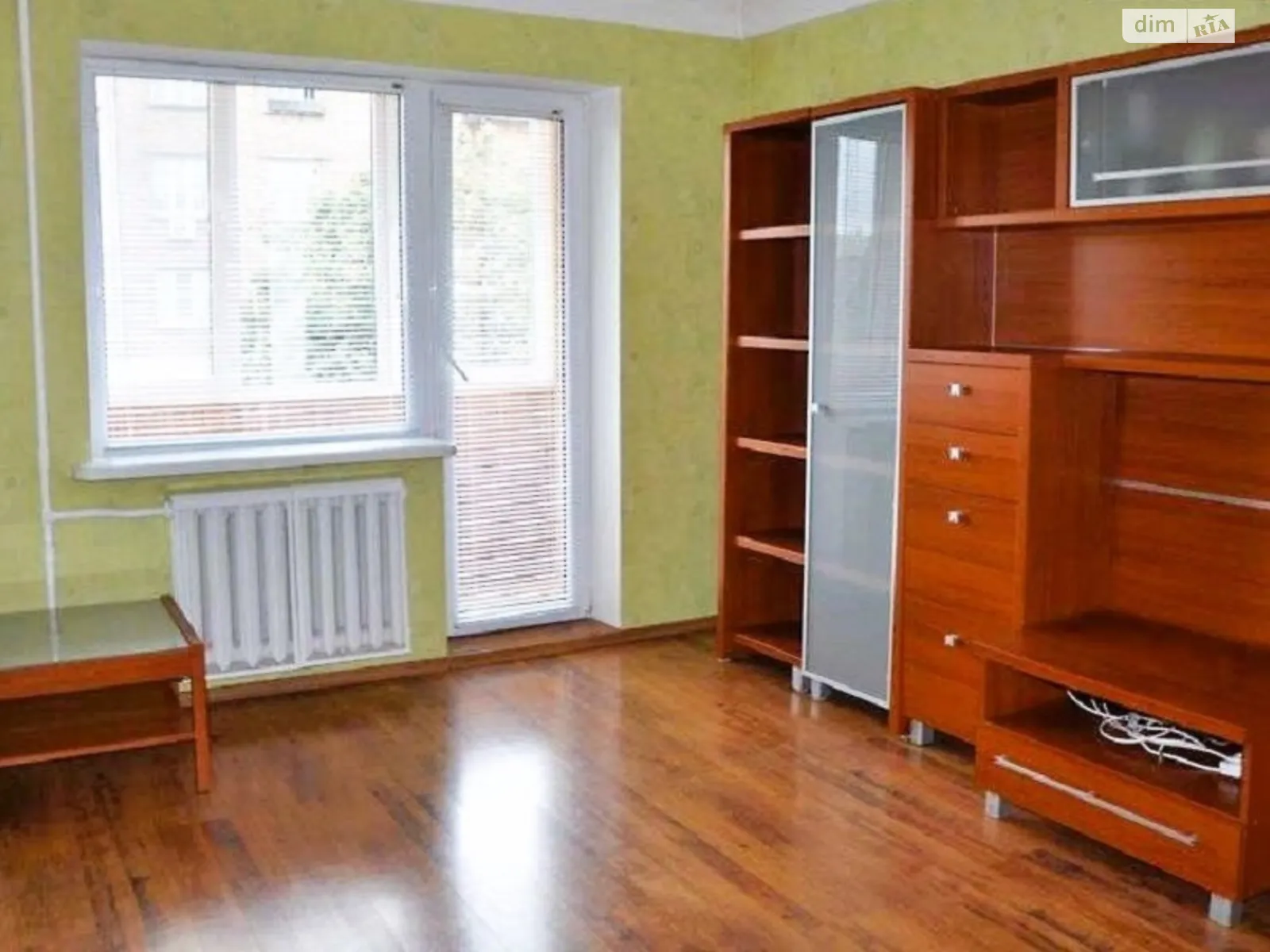 Продается 2-комнатная квартира 44 кв. м в Киеве, ул. Деревлянская(Якира), 20А