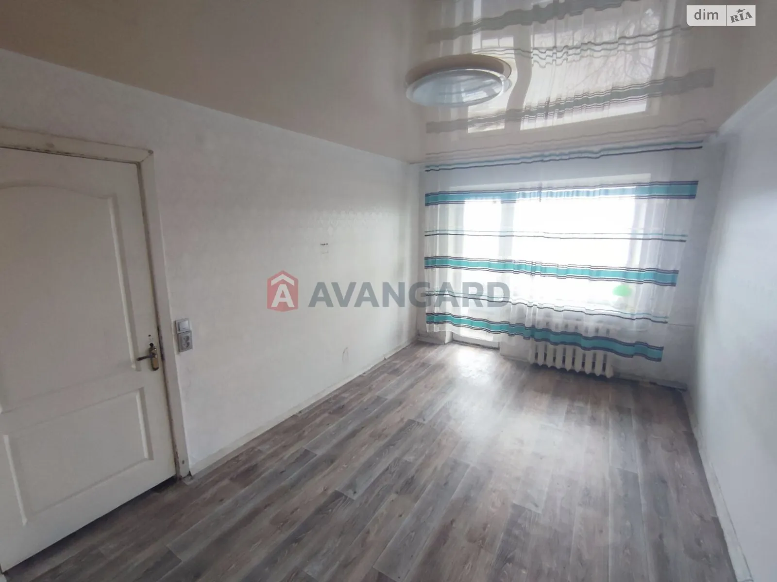 Продается 2-комнатная квартира 44 кв. м в Каменском, цена: 12500 $