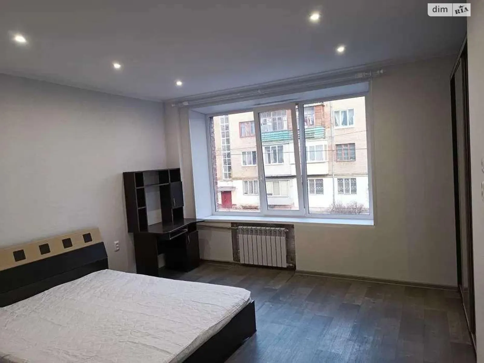 Продается 1-комнатная квартира 27 кв. м в Харькове, цена: 17200 $ - фото 1