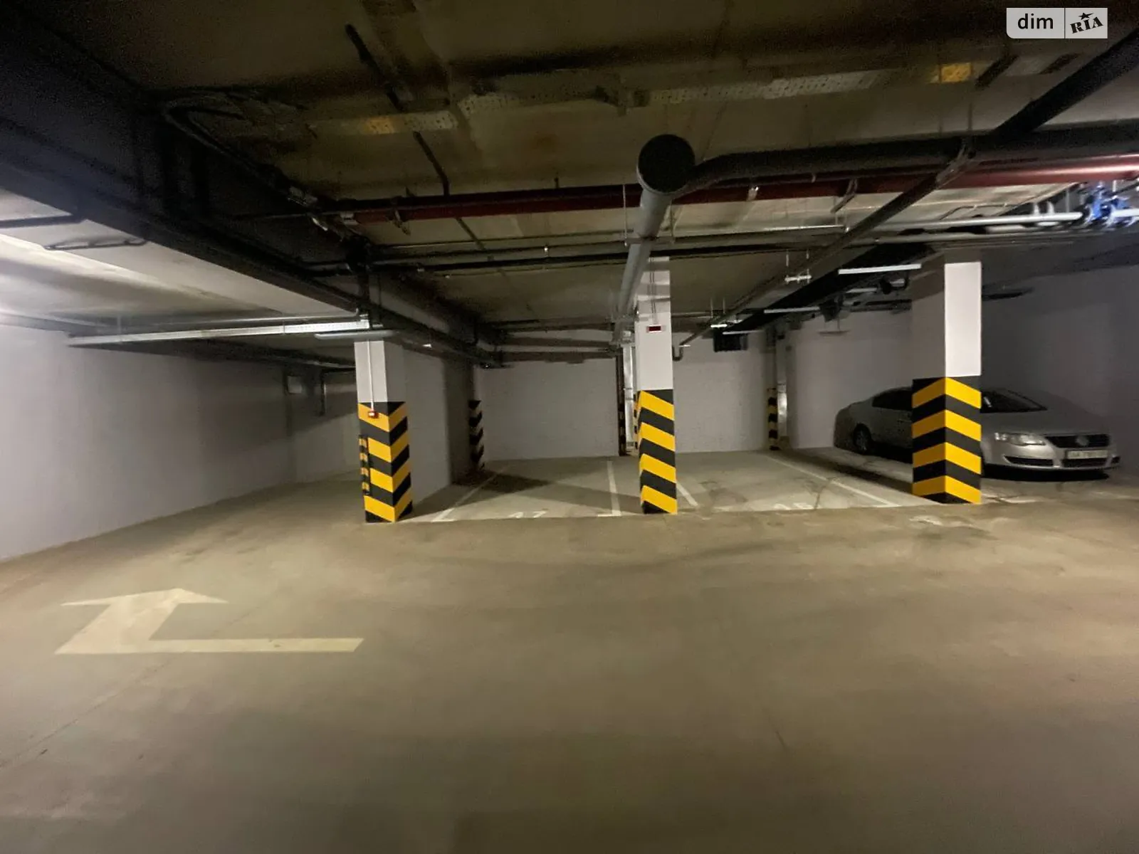 Здається в оренду підземний паркінг під легкове авто на 12.5 кв. м, цена: 3500 грн - фото 1