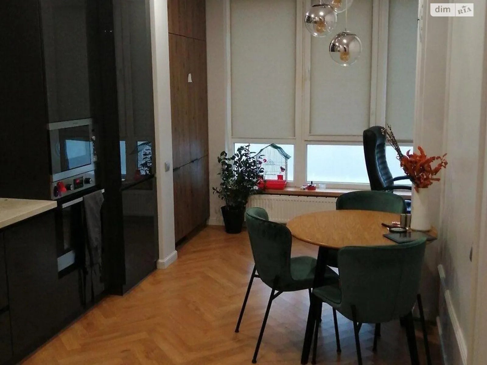 Продается 1-комнатная квартира 45 кв. м в Львове, ул. Миклеша Карла, 17 - фото 1