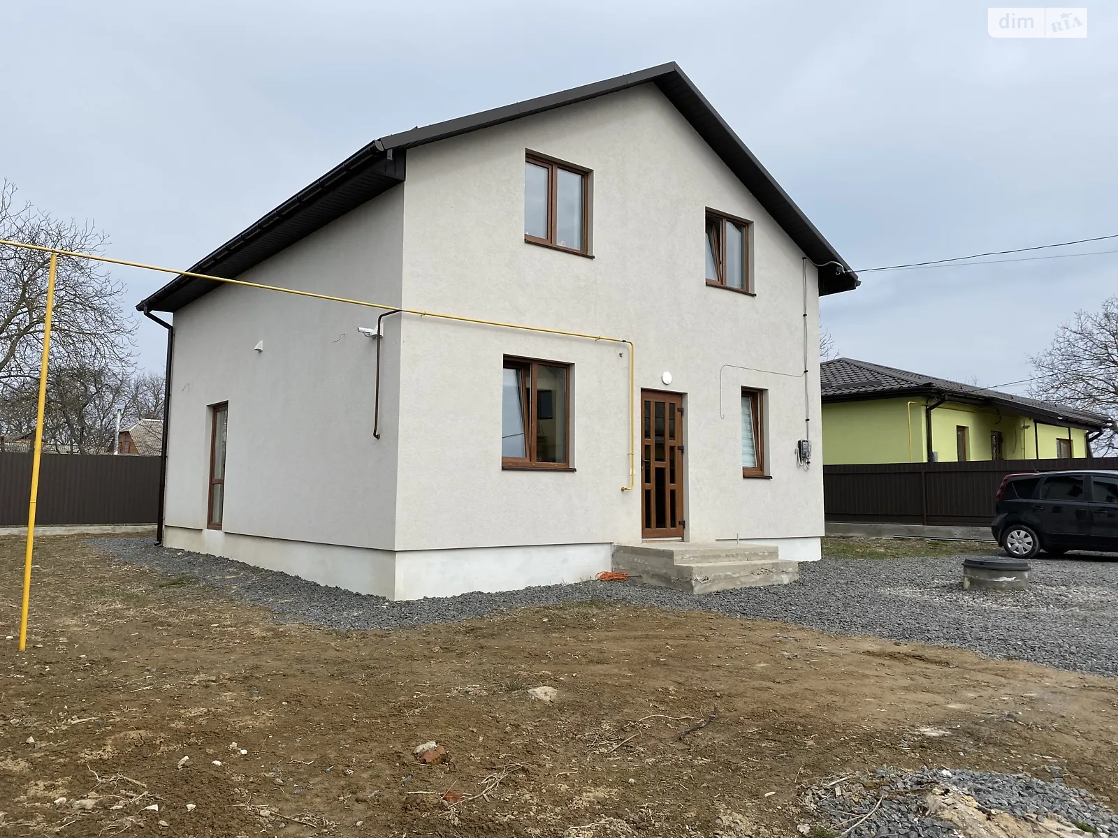 Продается дом на 2 этажа 115 кв. м с садом, цена: 75000 $ - фото 1