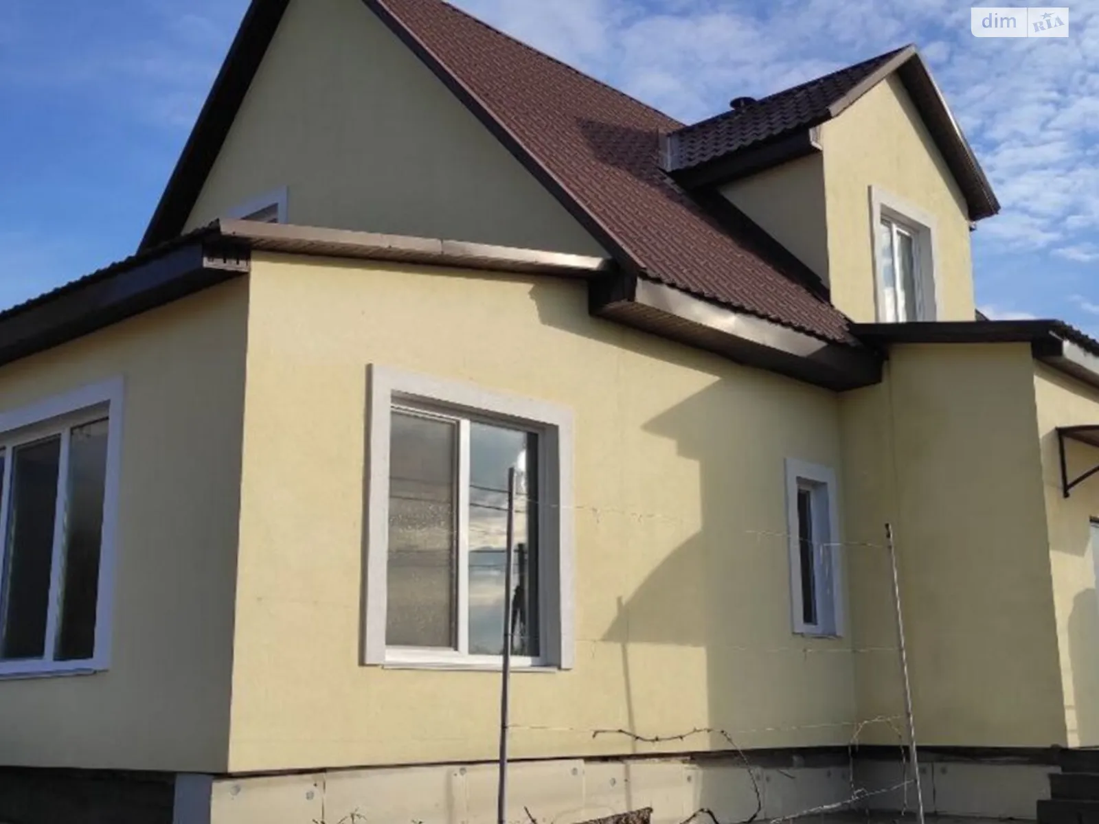 Продается дом на 2 этажа 150 кв. м с балконом, цена: 215000 $ - фото 1