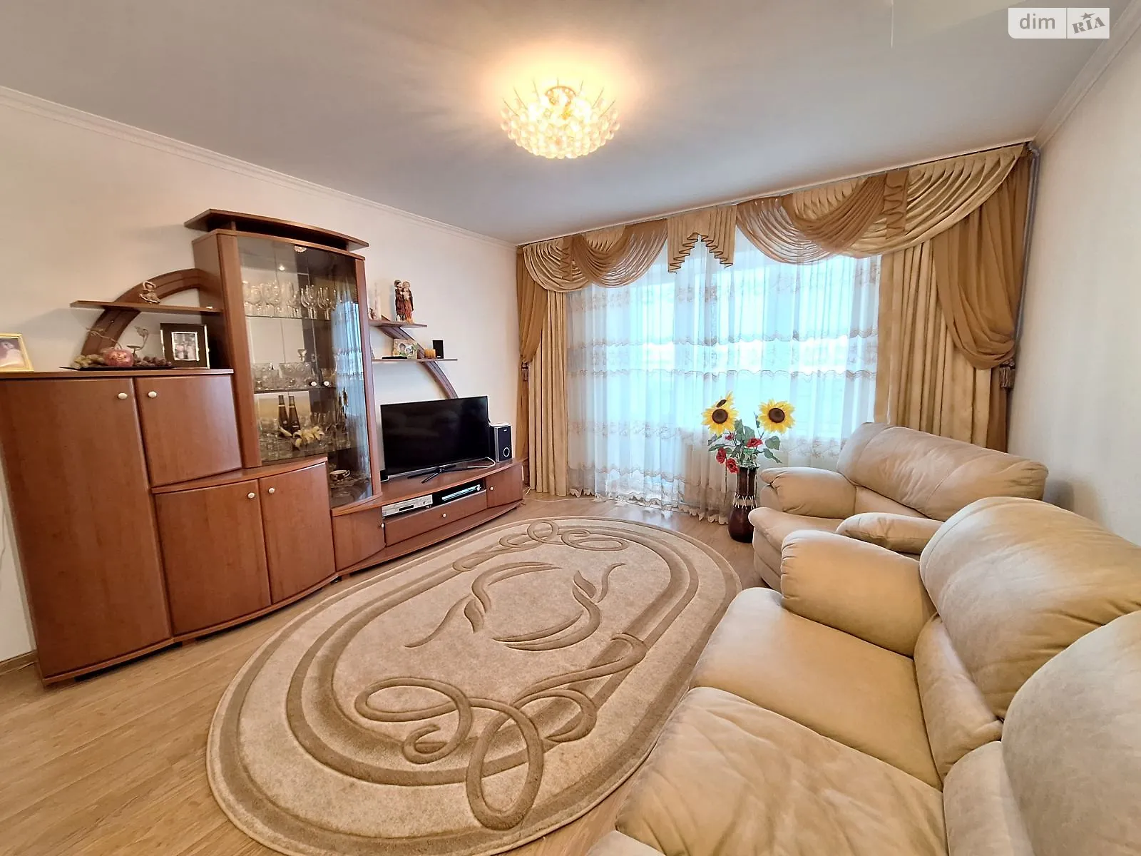 3-кімнатна квартира 61.2 кв. м у Тернополі, цена: 60000 $