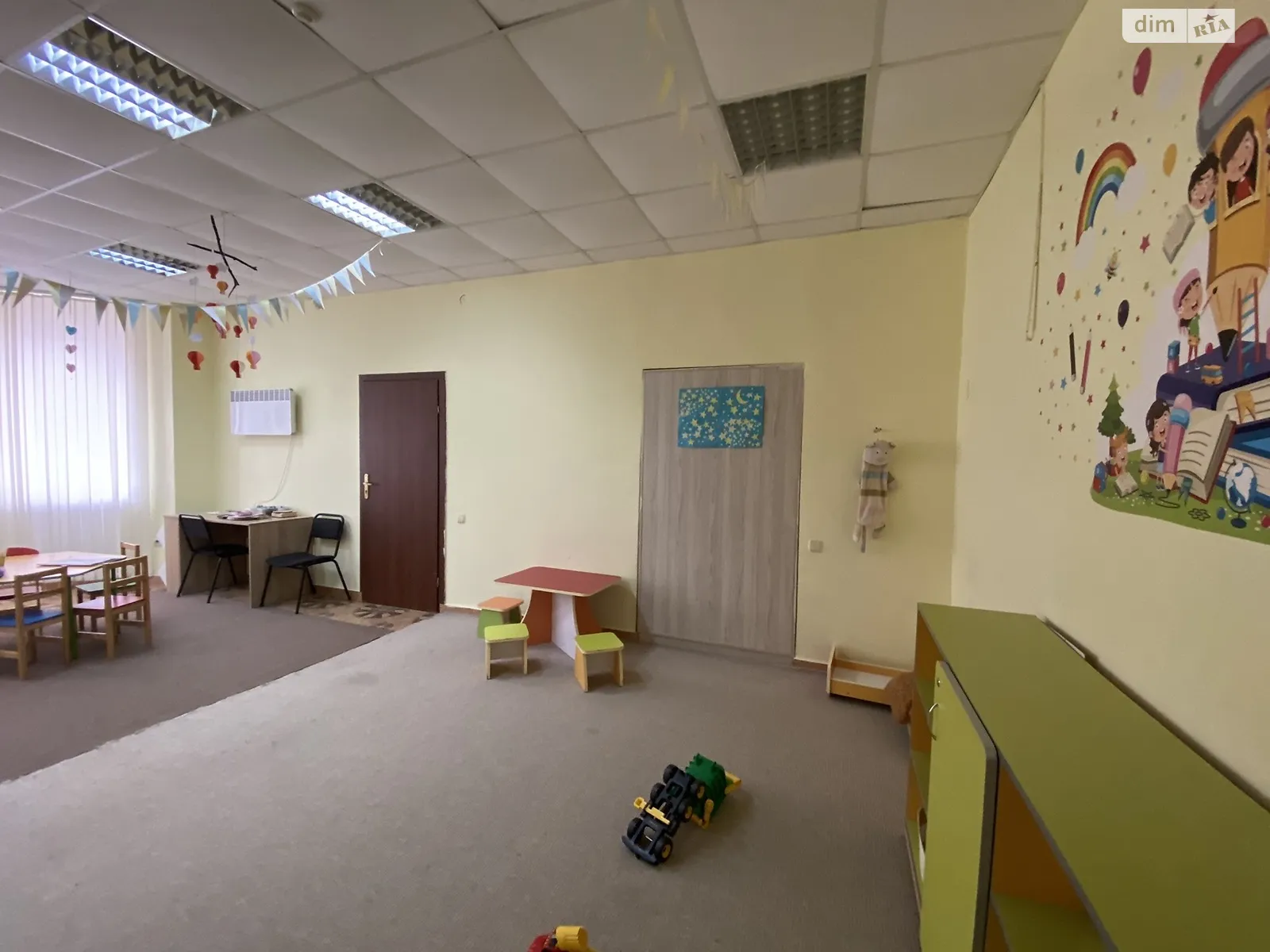 Продається об'єкт сфери послуг 92 кв. м в 10-поверховій будівлі, цена: 107000 $ - фото 1