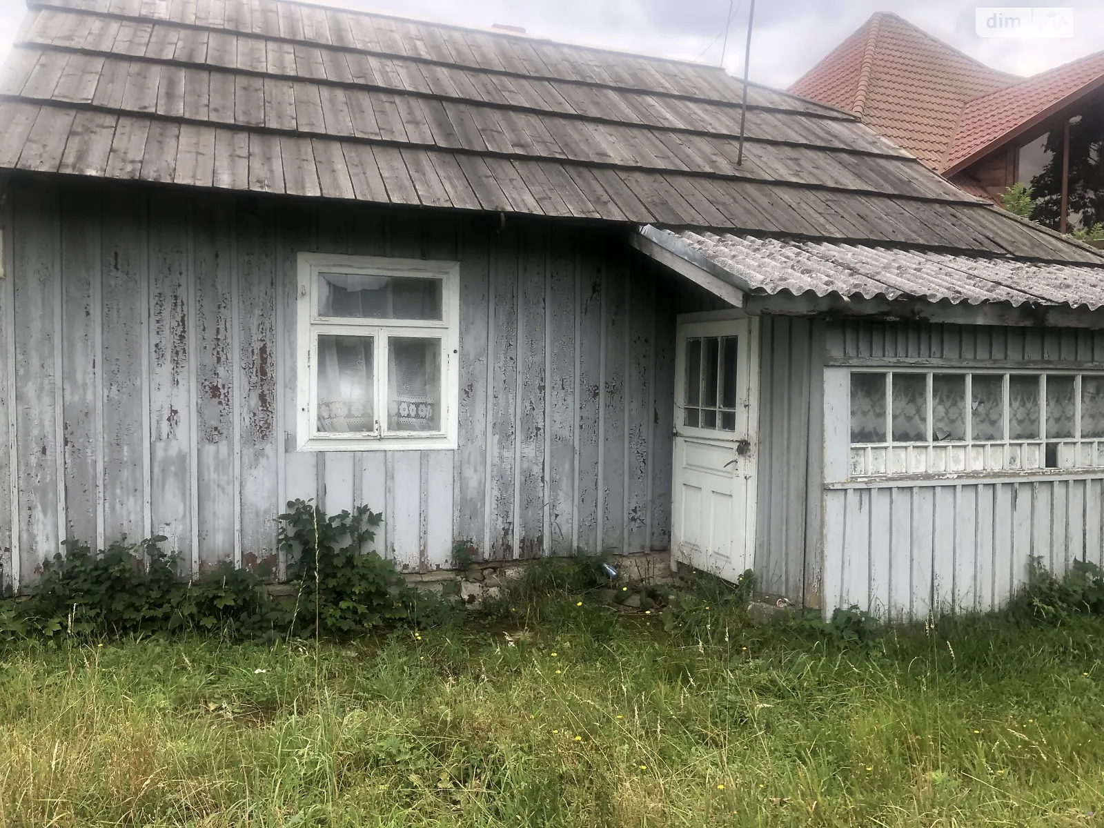 Продається одноповерховий будинок 50 кв. м з каміном, цена: 1999 $