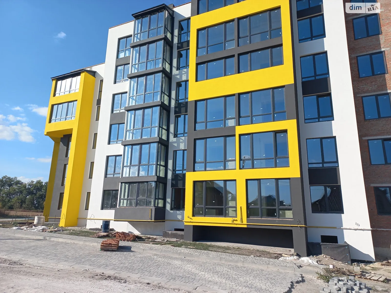 2-кімнатна квартира 71.67 кв. м у Тернополі, вул. 15-го Квітня - фото 1
