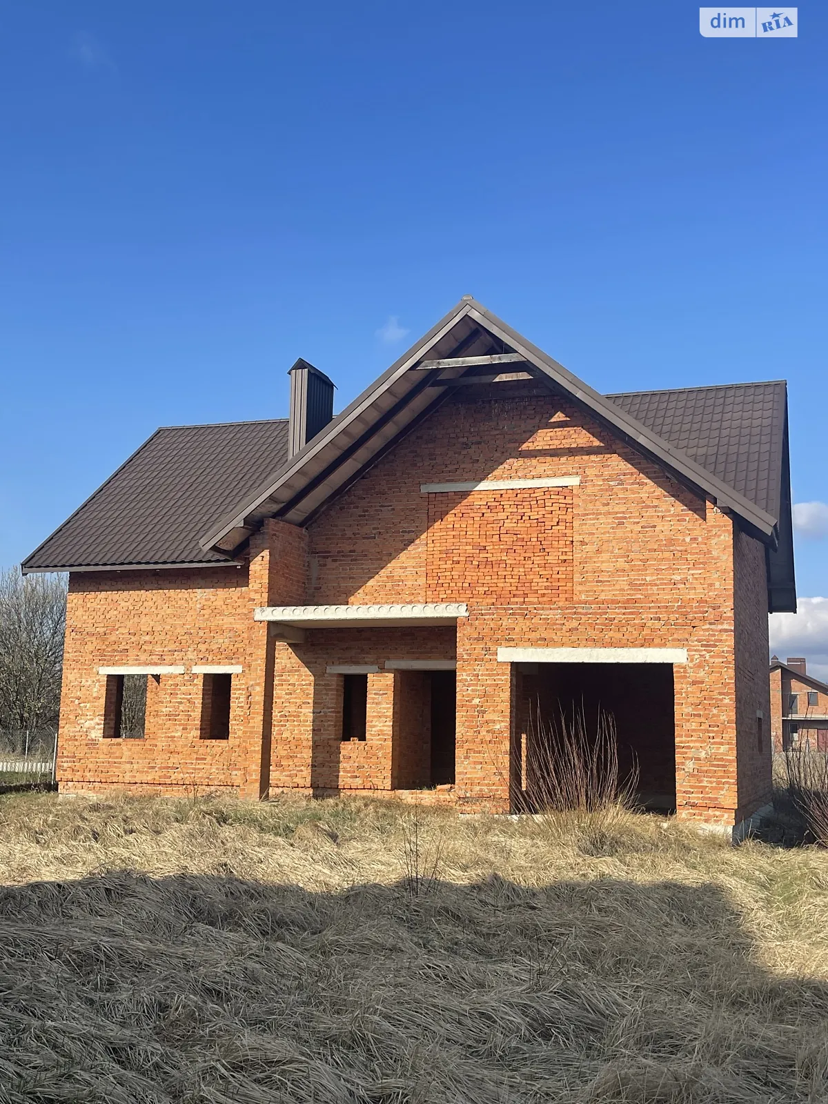 Продается дом на 2 этажа 200 кв. м с подвалом, цена: 55000 $ - фото 1