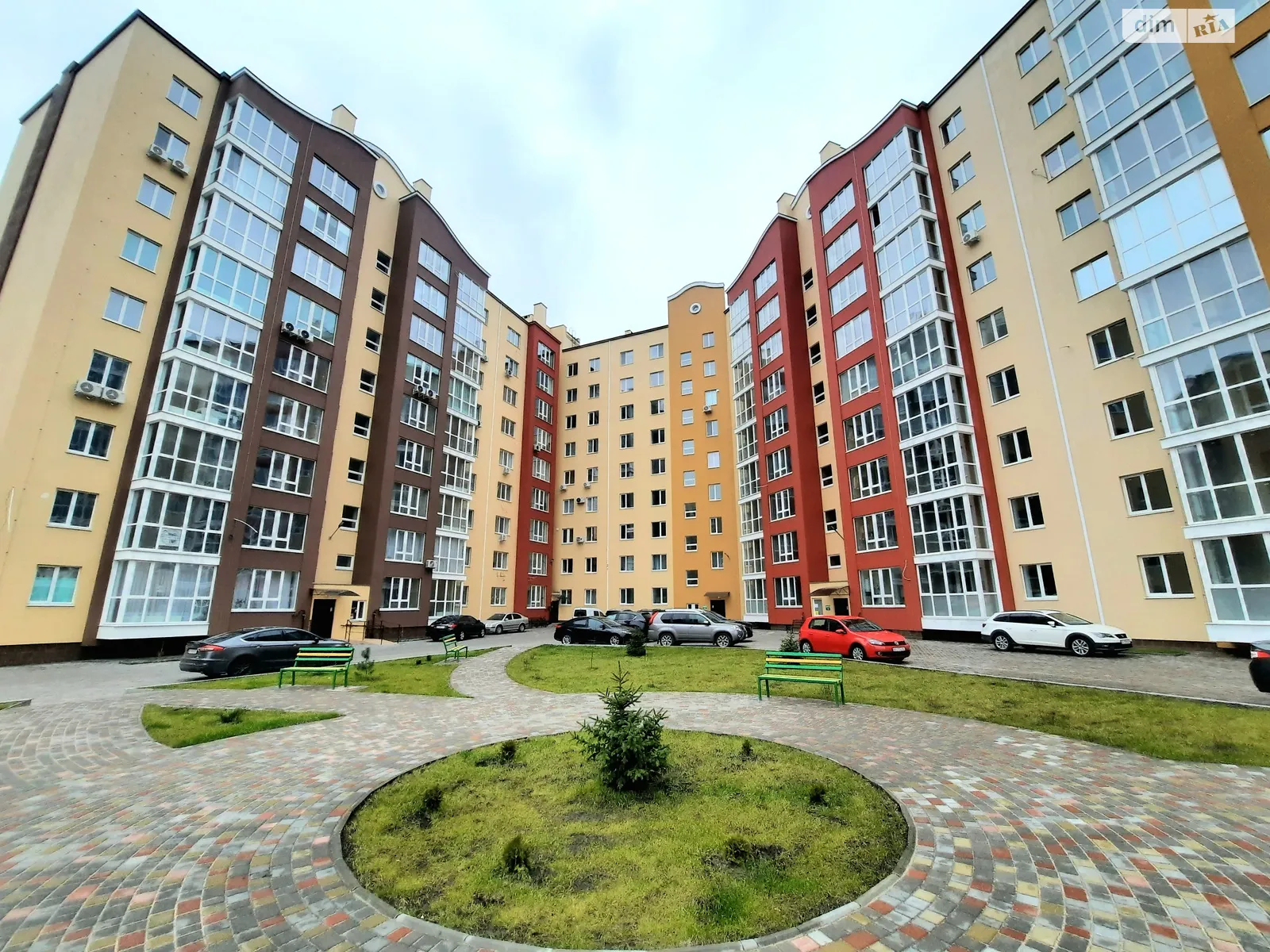 Продается 3-комнатная квартира 96.9 кв. м в, цена: 66000 $ - фото 1