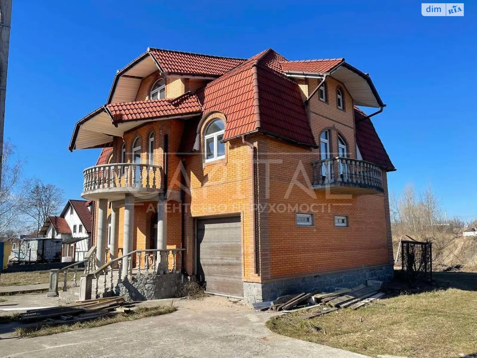 Продается дом на 3 этажа 286 кв. м с гаражом - фото 3