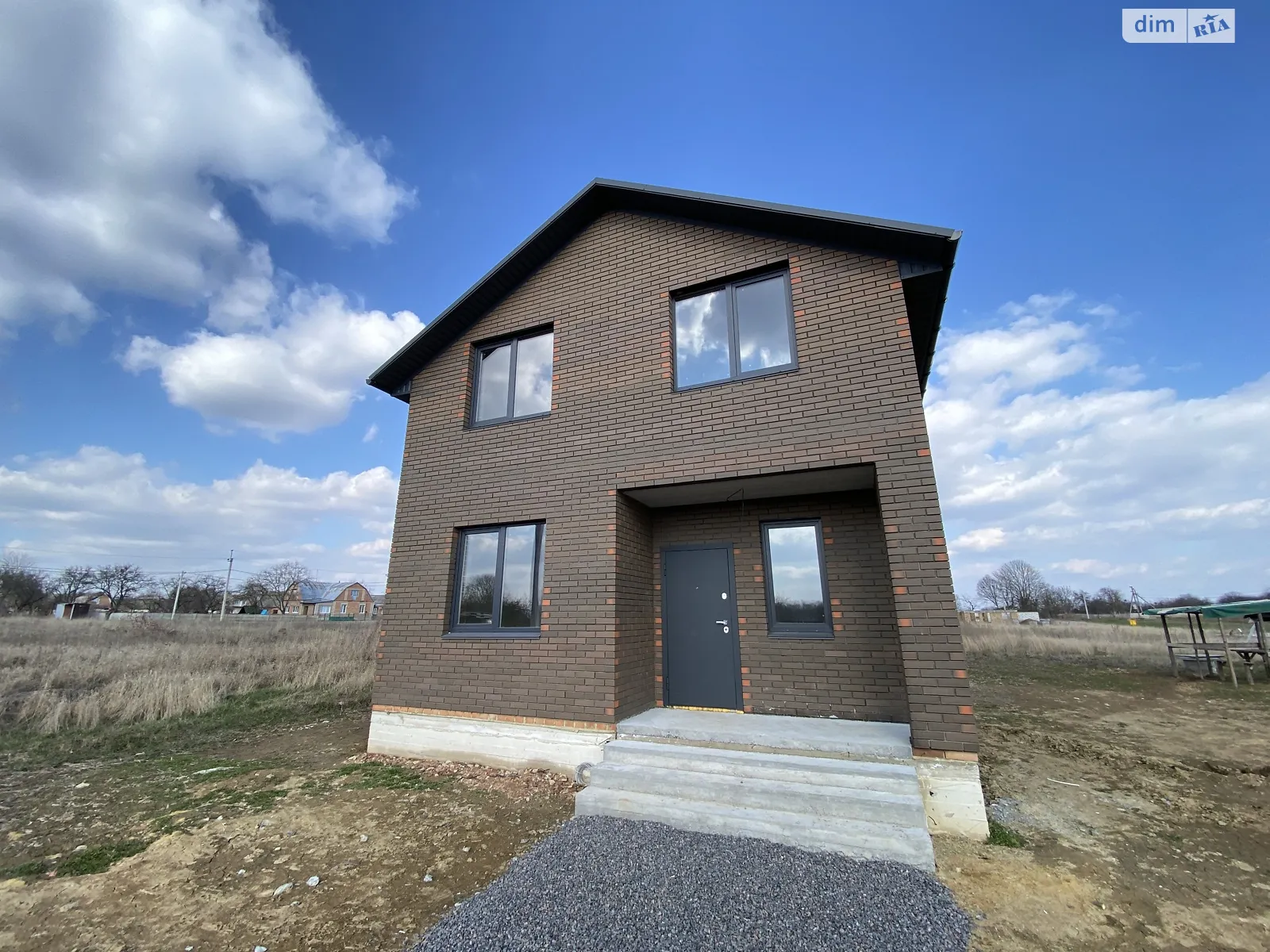 Продається будинок 2 поверховий 120 кв. м з каміном - фото 2