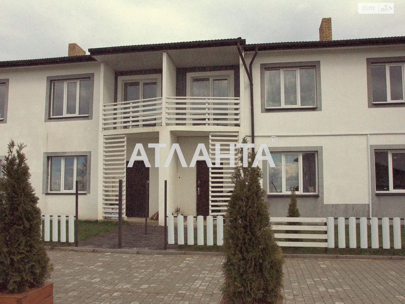 Продається будинок 2 поверховий 92 кв. м з гаражем, цена: 46000 $