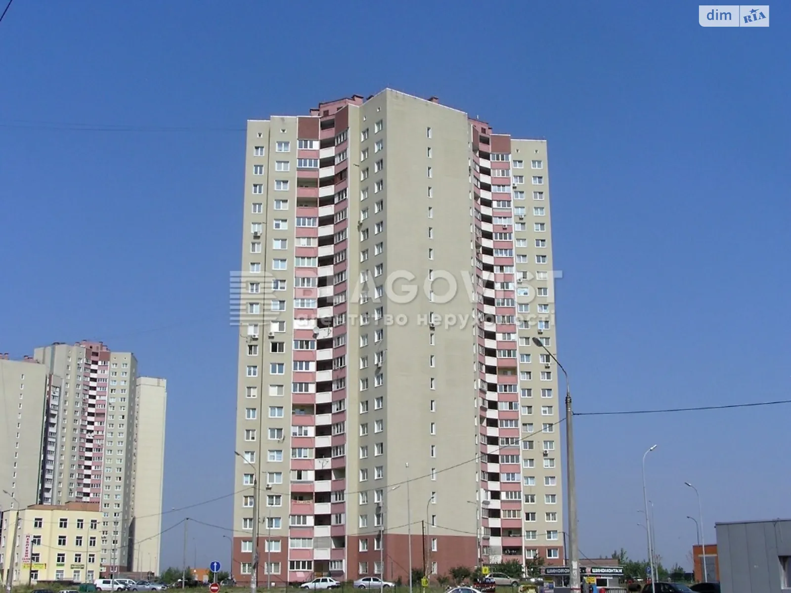Продается 3-комнатная квартира 90.7 кв. м в Киеве, ул. Милославская, 4 - фото 1